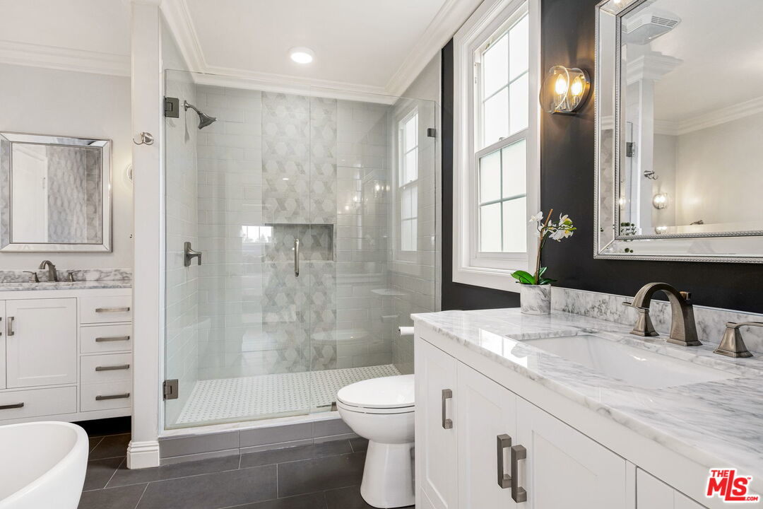 7825 West 83rd Street Playa del Rey, CA 90293 - Photo 27 of 41 Gallery Image 27
