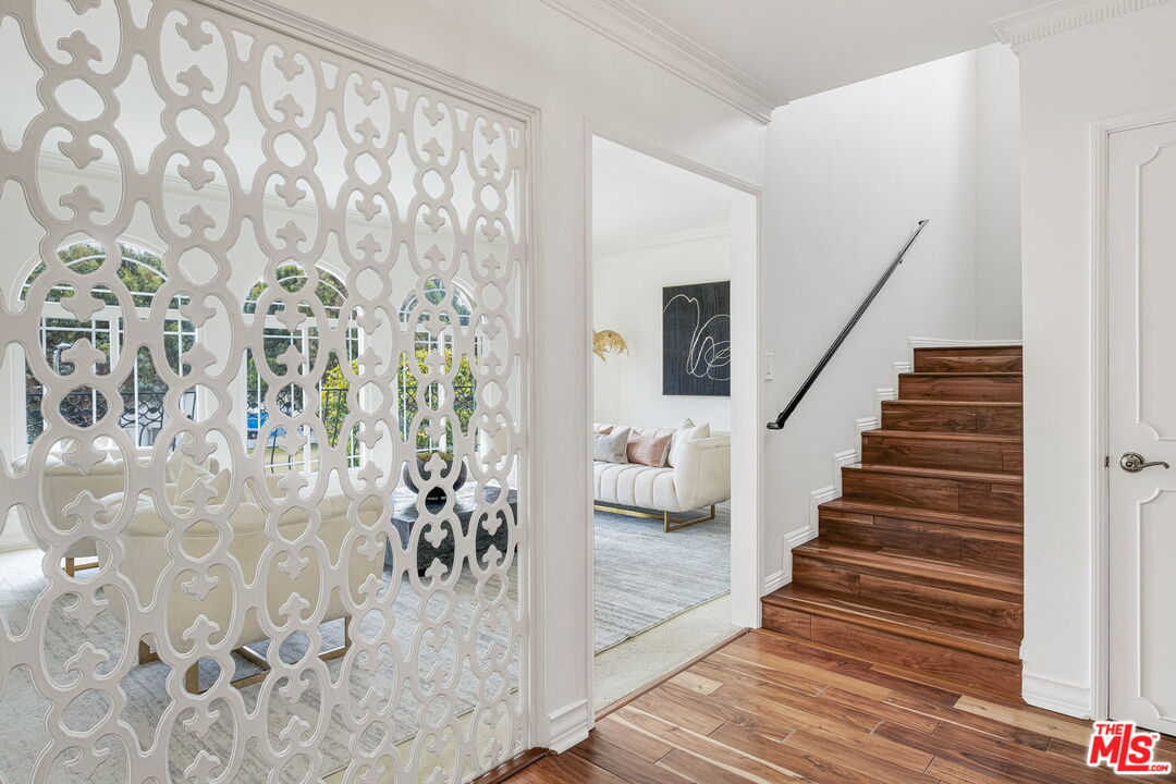 7825 West 83rd Street Playa del Rey, CA 90293 - Photo 4 of 41 Gallery Image 4