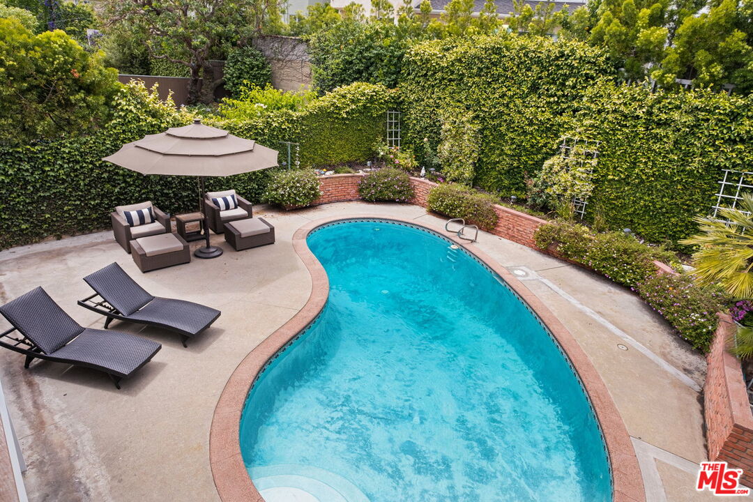7825 West 83rd Street Playa del Rey, CA 90293 - Photo 32 of 41 Gallery Image 32