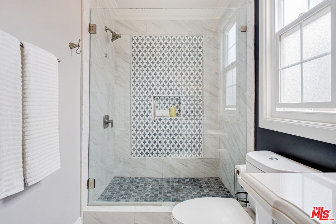 7825 West 83rd Street Playa del Rey, CA 90293 - Photo 37 of 41 Gallery Image 37