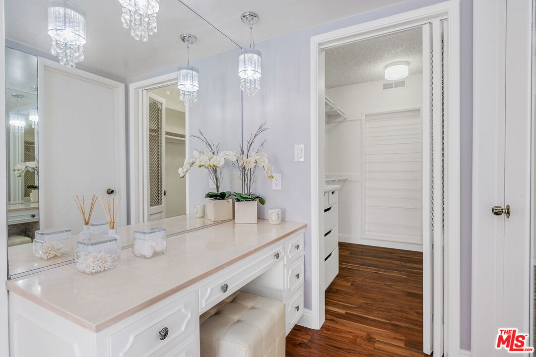 7825 West 83rd Street Playa del Rey, CA 90293 - Photo 38 of 41 Gallery Image 38