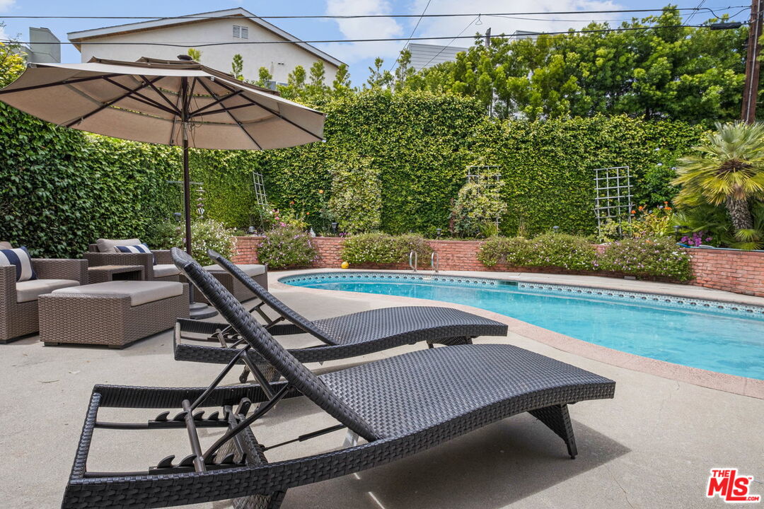7825 West 83rd Street Playa del Rey, CA 90293 - Photo 40 of 41 Gallery Image 40