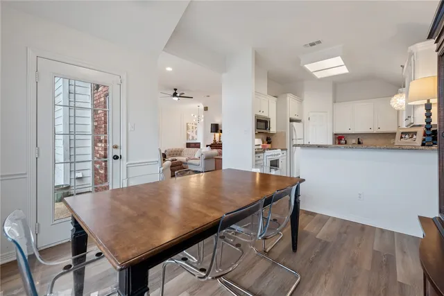 $2,500 | 2312 South Pioneer Trail, Bryan, TX 77808