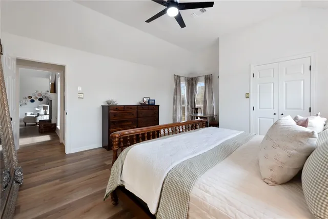 $2,500 | 2312 South Pioneer Trail, Bryan, TX 77808