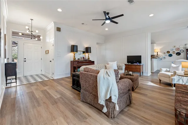 $2,500 | 2312 South Pioneer Trail, Bryan, TX 77808