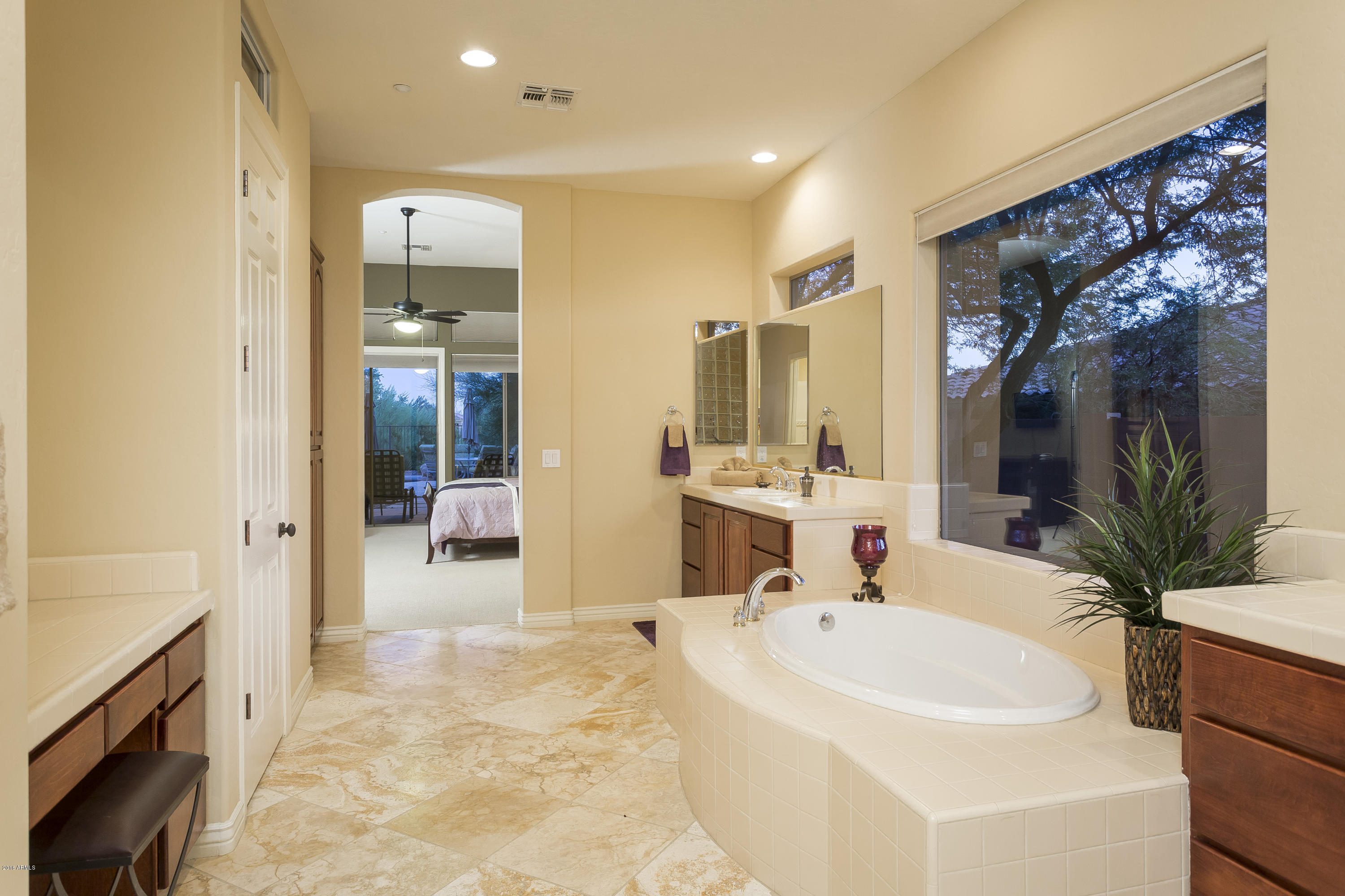 42203 North Caledonia Way Anthem, AZ 85086 - Photo 15 of 28 CD010