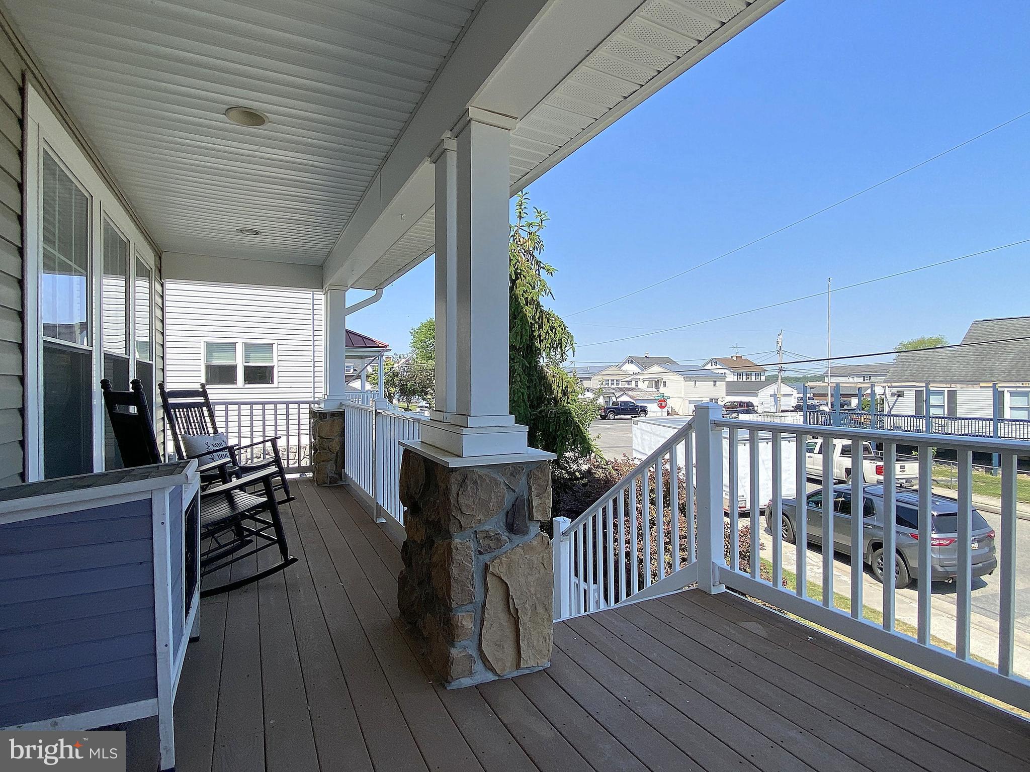 3320 Grace Road Baltimore, MD 21219 - Photo 14 of 62