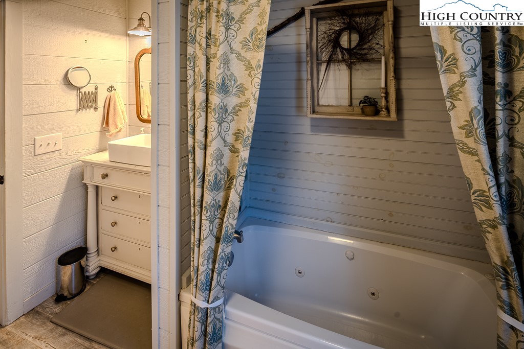 614 Tarleton Circle Boone, NC 28607 - Photo 28 of 50