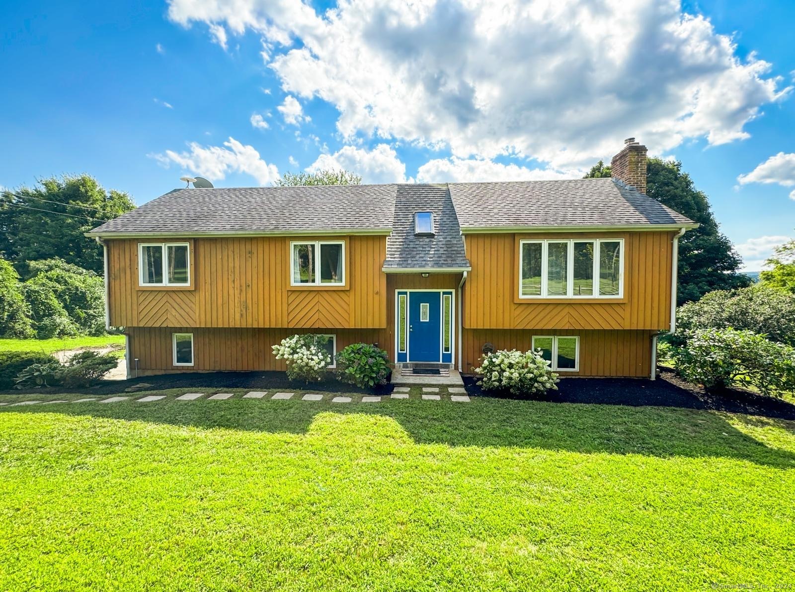 146 Middlefield Road Durham, CT 06422 - Photo 1 of 1 Gallery Image 1
