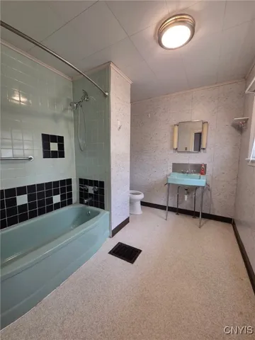 $179,000 | 210 West Embargo Street, Rome, NY 13440