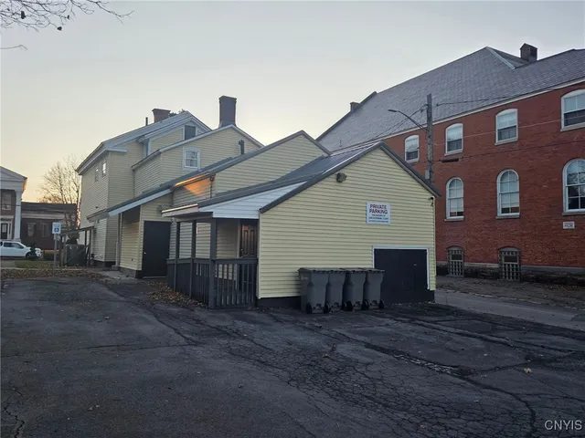 $179,000 | 210 West Embargo Street, Rome, NY 13440