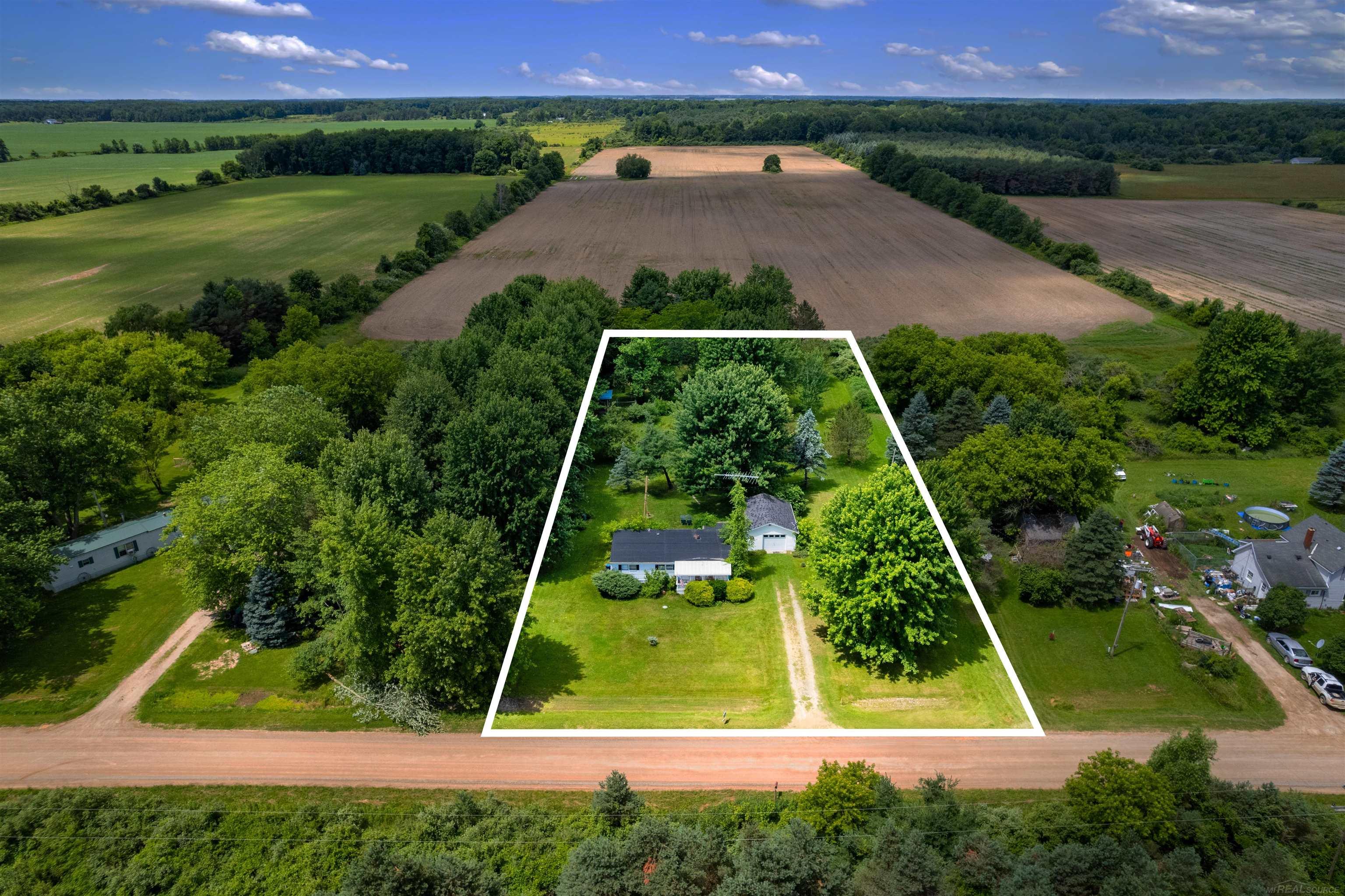 1684 Phipps Road Carsonville, MI 48419 - Photo 43 of 44 50145961-2860041b-5ce4-4aff-bd54-33045837481b.JPG