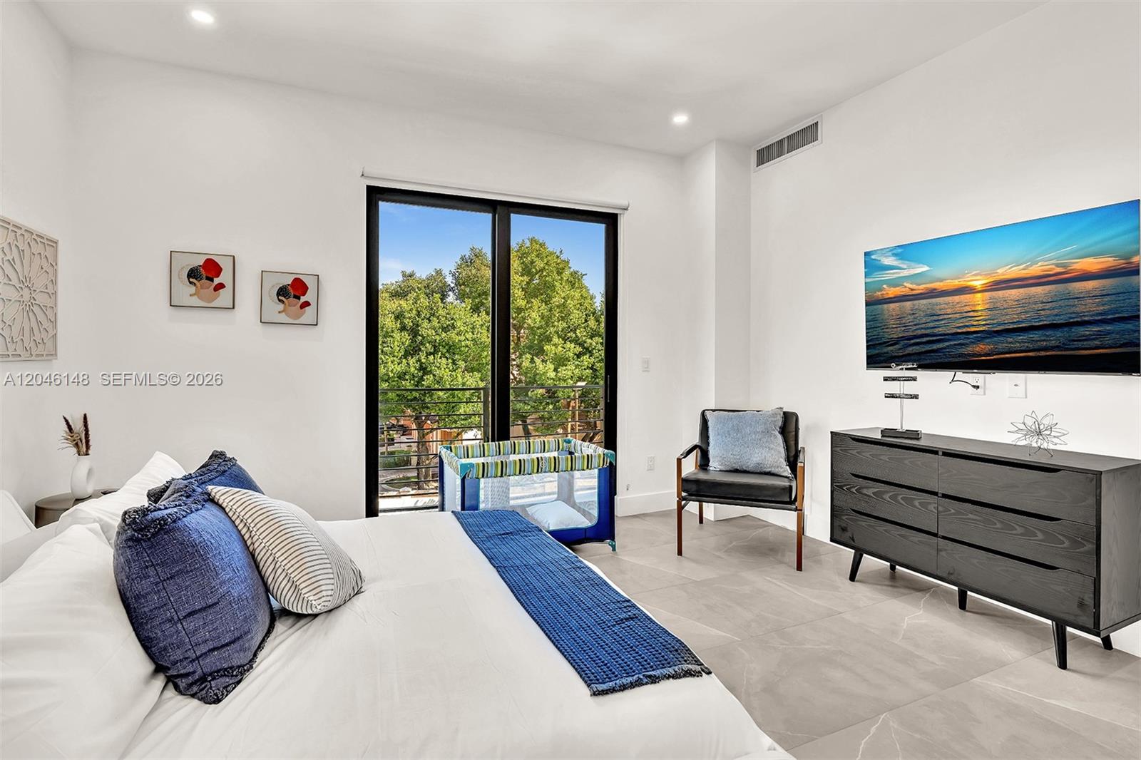 2100 Miami Road, Unit 204 Fort Lauderdale, FL 33316 - Photo 14 of 32