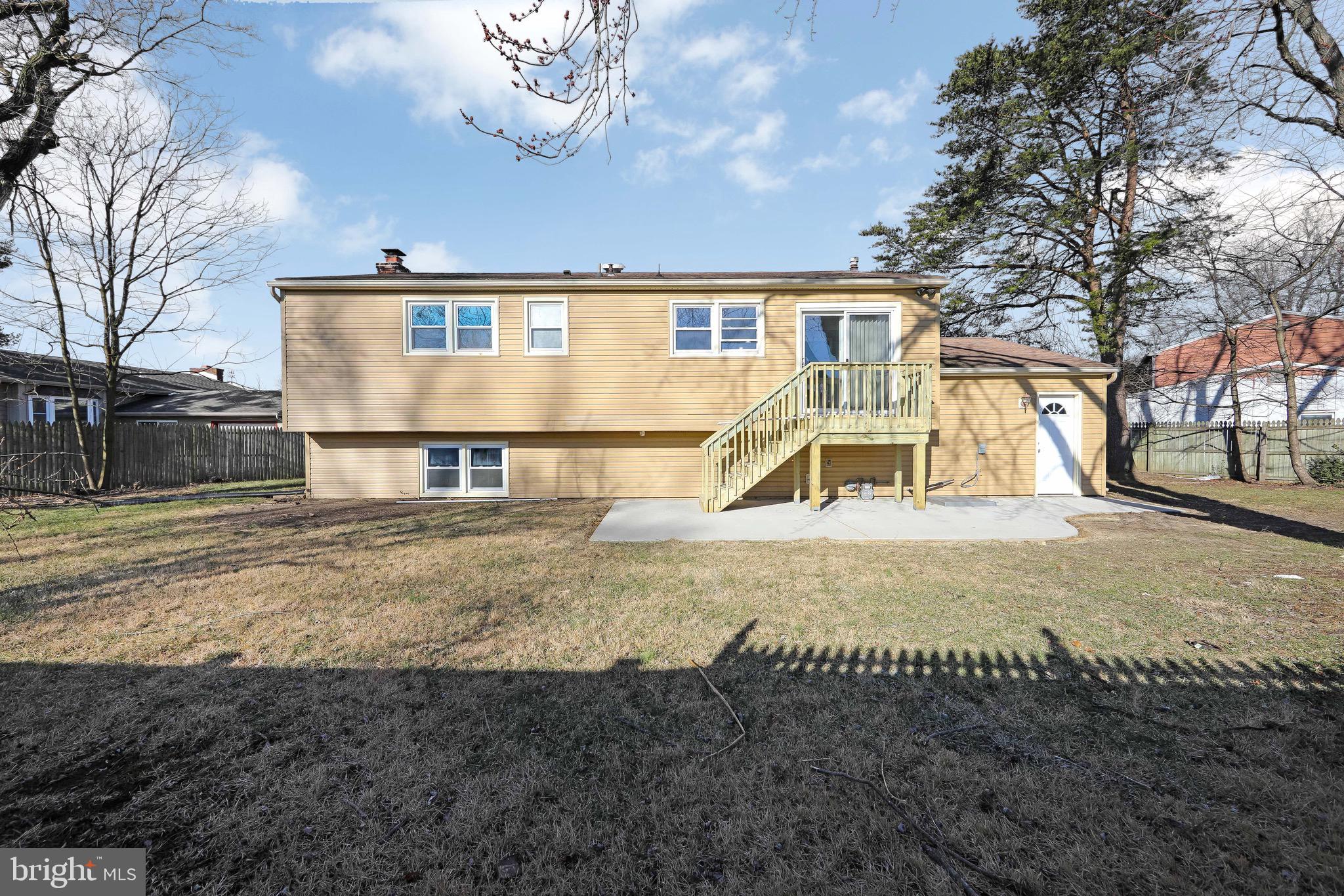 19 Concord Place Clementon, NJ 08021 - Photo 33 of 37 Exterior Rear