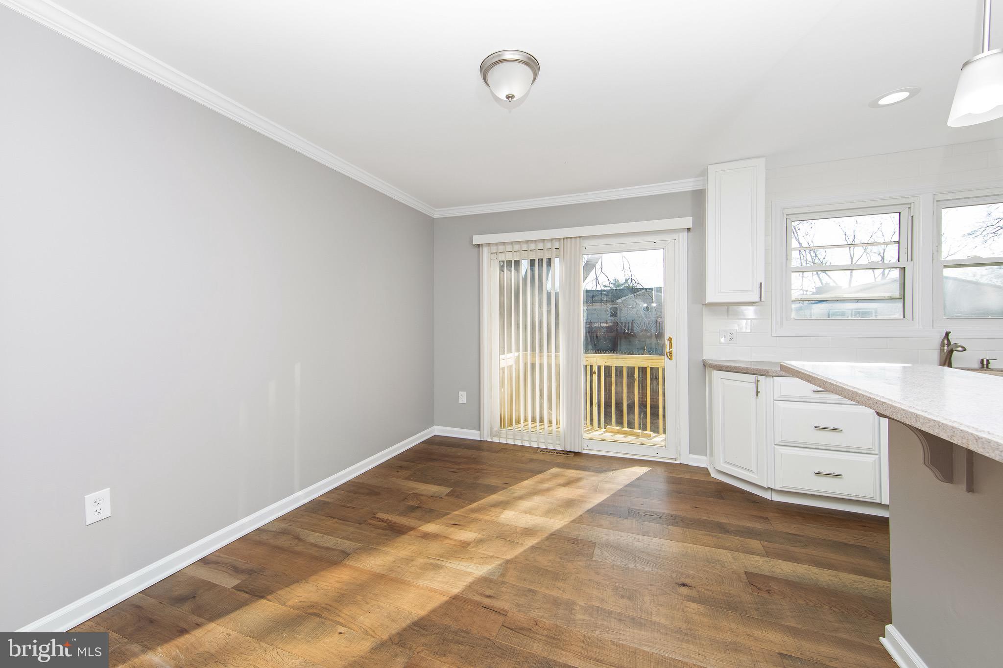 19 Concord Place Clementon, NJ 08021 - Photo 6 of 37 Dining Room