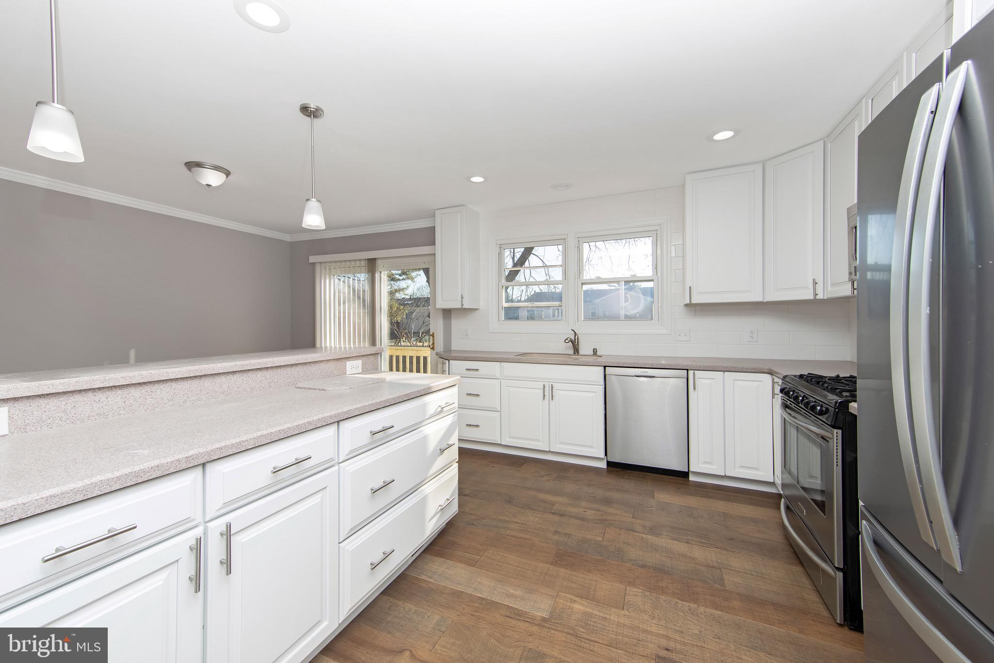 19 Concord Place Clementon, NJ 08021 - Photo 9 of 37 Kitchen