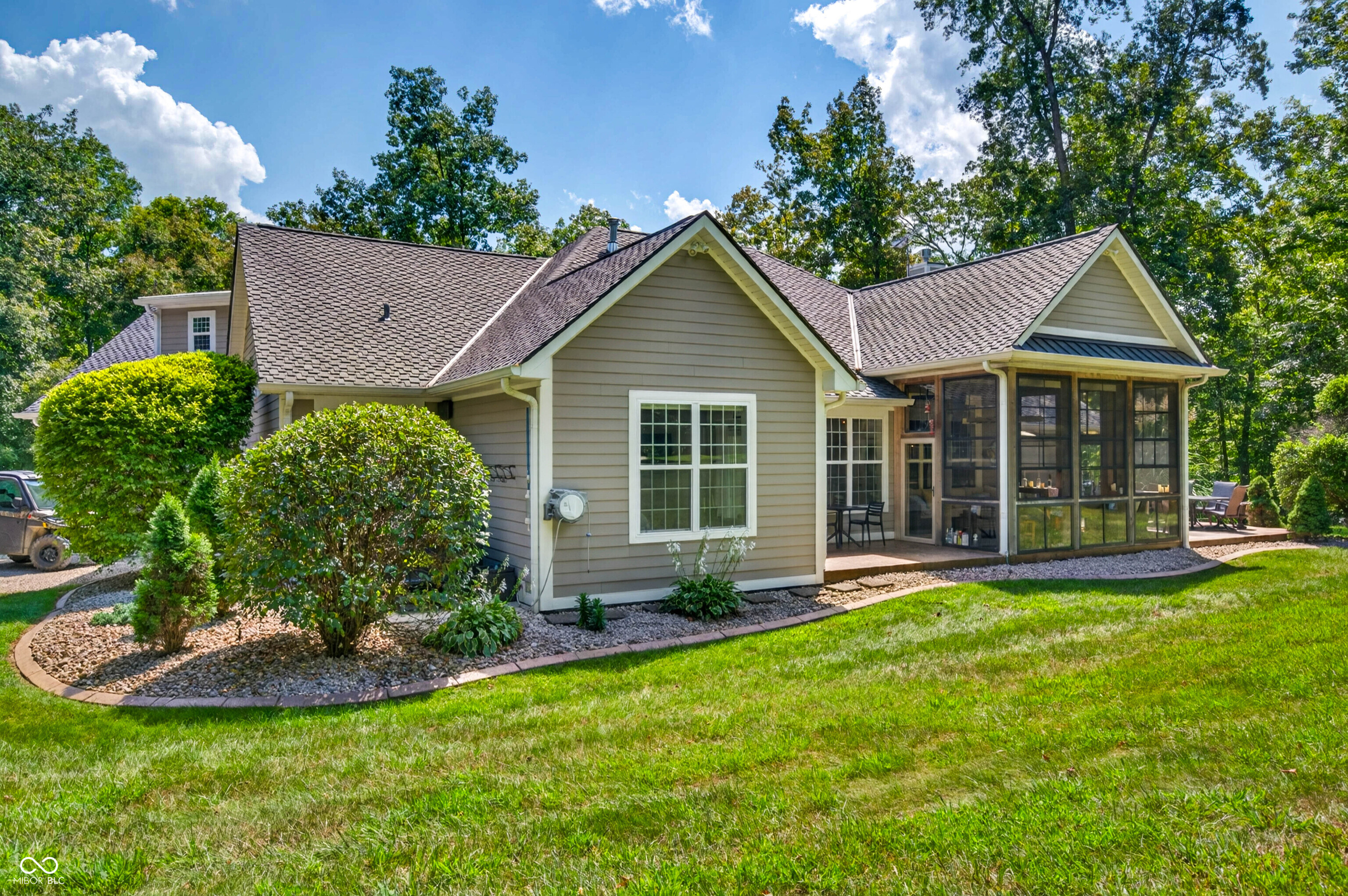 8700 West Georgetown Road Columbus, IN 47201 - Photo 113 of 175 Gallery Image 113