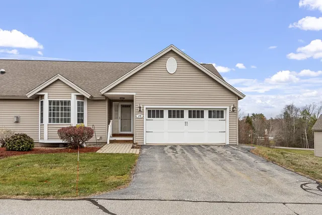 $540,000 | 13 Autumn Lane, Hampstead, NH 03826