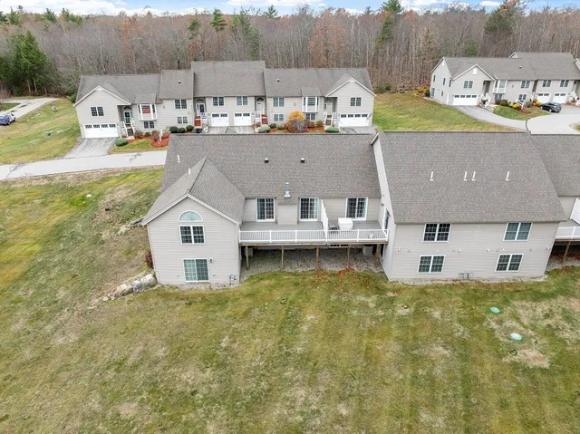 $540,000 | 13 Autumn Lane, Hampstead, NH 03826