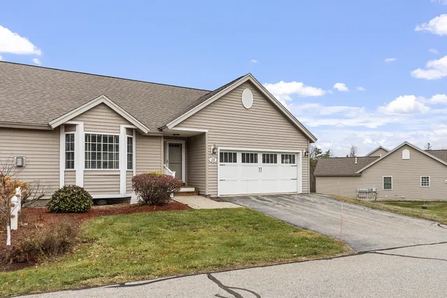 $540,000 | 13 Autumn Lane, Hampstead, NH 03826