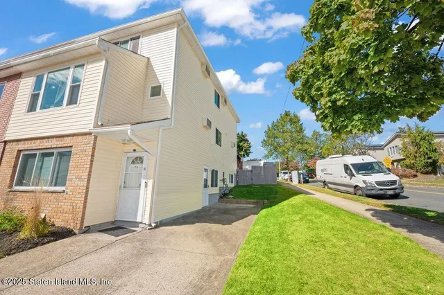 $779,000 | 15 Corona Avenue | Great Kills