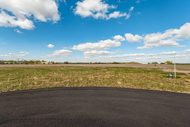 $229,900 | Lot 1 Rosevale, Belleville, WI 53508