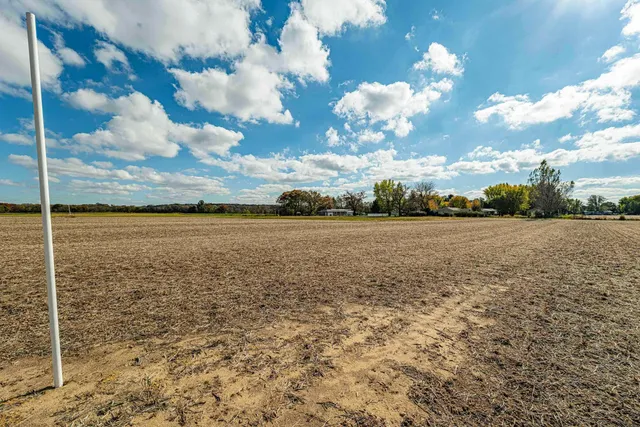 $229,900 | Lot 1 Rosevale, Belleville, WI 53508