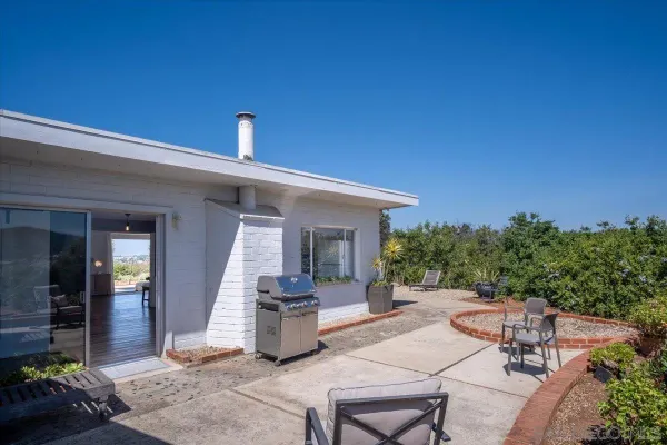 $1,080,000 | 630 Cortez Avenue, Vista, CA 92084