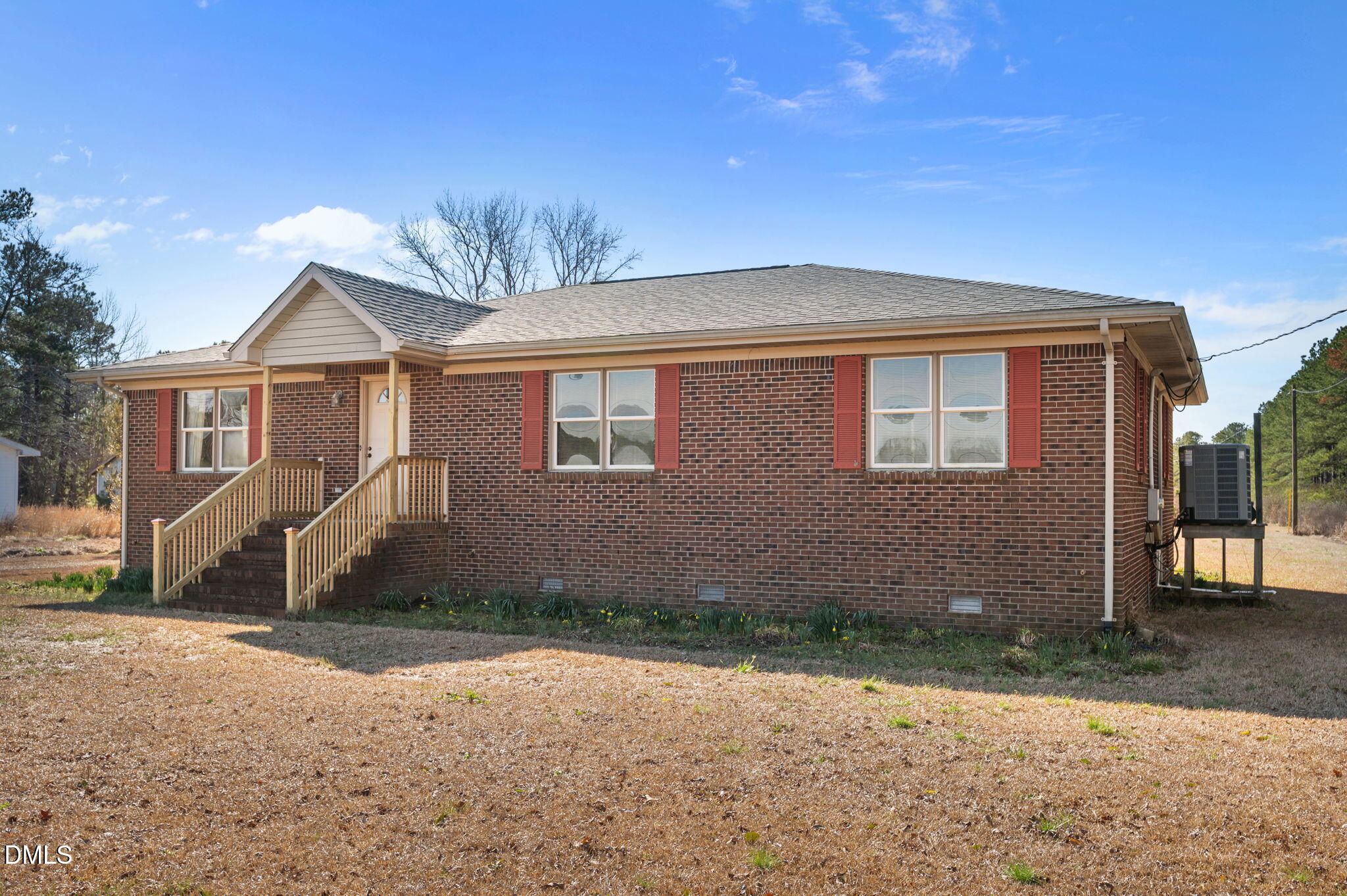 5531 Lowland Road Lowland, NC 28552 - Photo 7 of 49 3-web-or-mls-LHV_8256_1 (2)