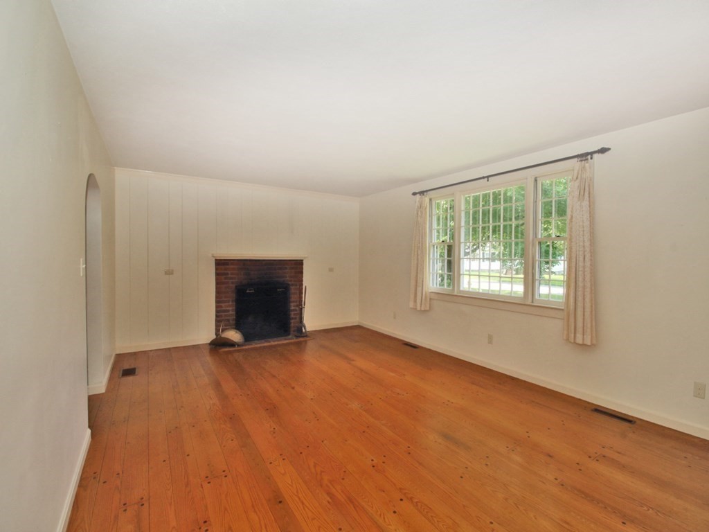 141 Leyden Road Greenfield, MA 01301 - Photo 16 of 42 Gallery Image 16