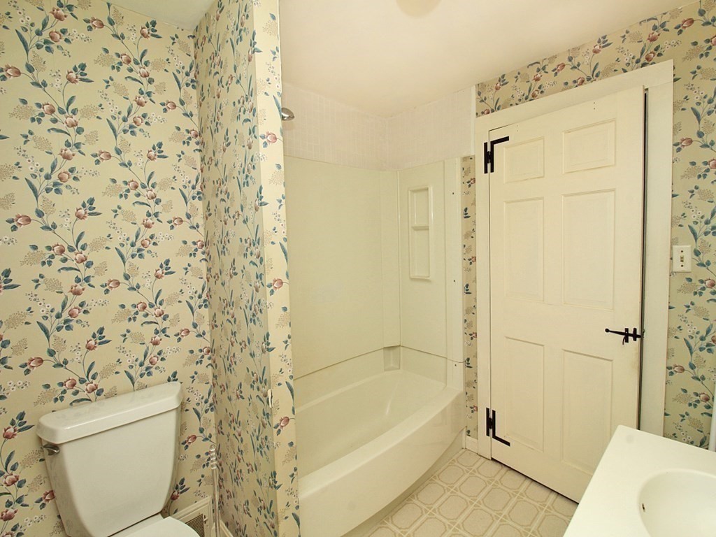 141 Leyden Road Greenfield, MA 01301 - Photo 31 of 42 Gallery Image 31