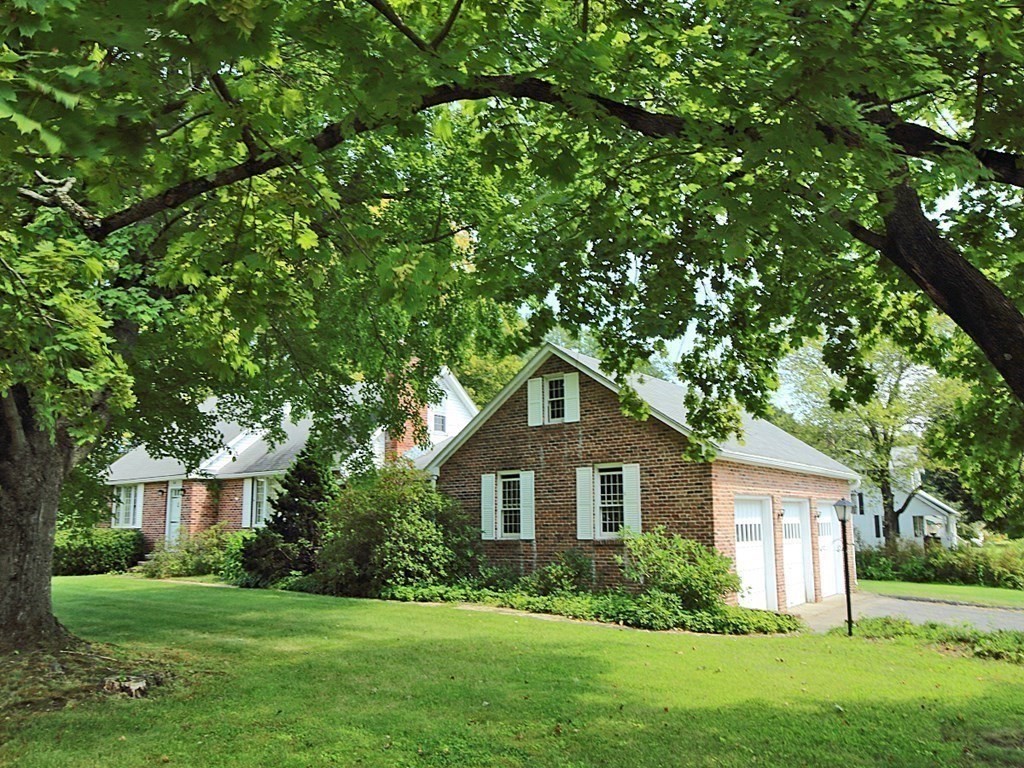 141 Leyden Road Greenfield, MA 01301 - Photo 4 of 42 Gallery Image 4