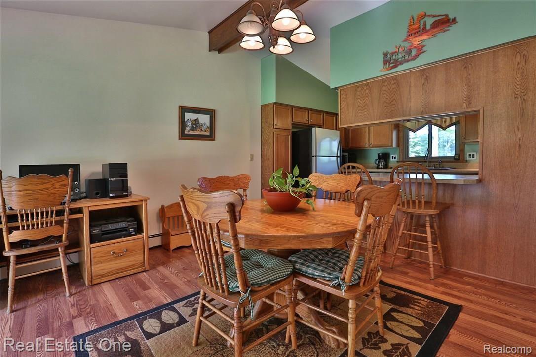 14814 Maxwell Road Carleton, MI 48117 - Photo 11 of 27 2B8A9635.jpg