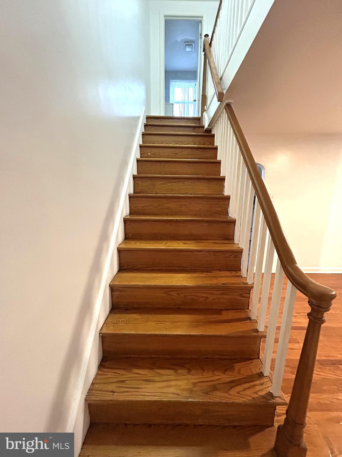 625 Grove Street Bridgeport, PA 19405 - Photo 9 of 15 a view of entryway