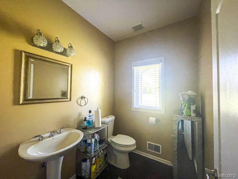 24556 Perceval Lane Novi, MI 48375 - Photo 17 of 28