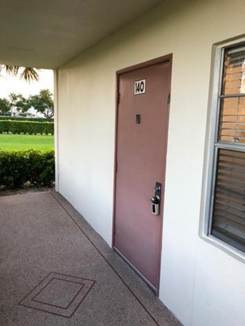 140 Preston F, Unit 140 Boca Raton, FL 33434 - Photo 3 of 21 IMG_0746
