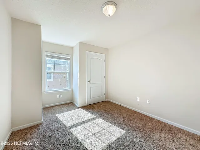 $1,950 | 218 Larkin Place, Unit 111, St. Johns, FL 32259