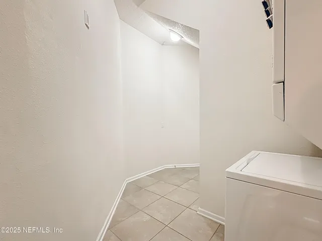 $1,950 | 218 Larkin Place, Unit 111, St. Johns, FL 32259