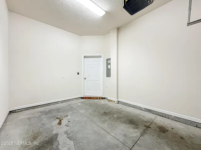 $1,950 | 218 Larkin Place, Unit 111, St. Johns, FL 32259