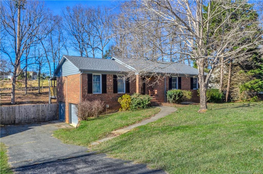 3321 Blackvine Drive Matthews, NC 28105 - Photo 2 of 43