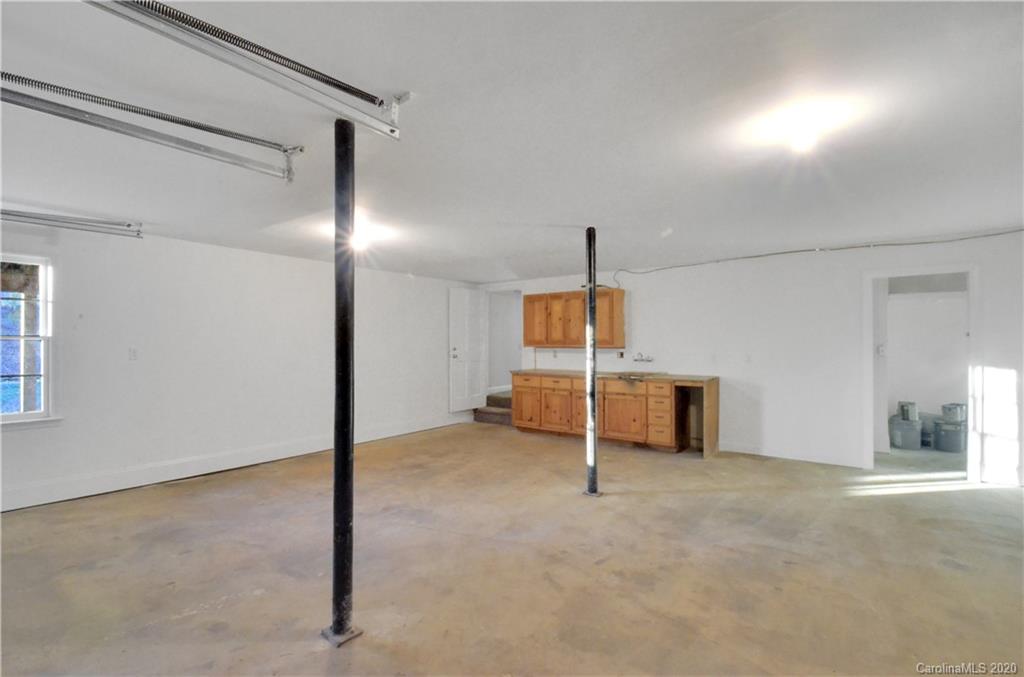 3321 Blackvine Drive Matthews, NC 28105 - Photo 30 of 43