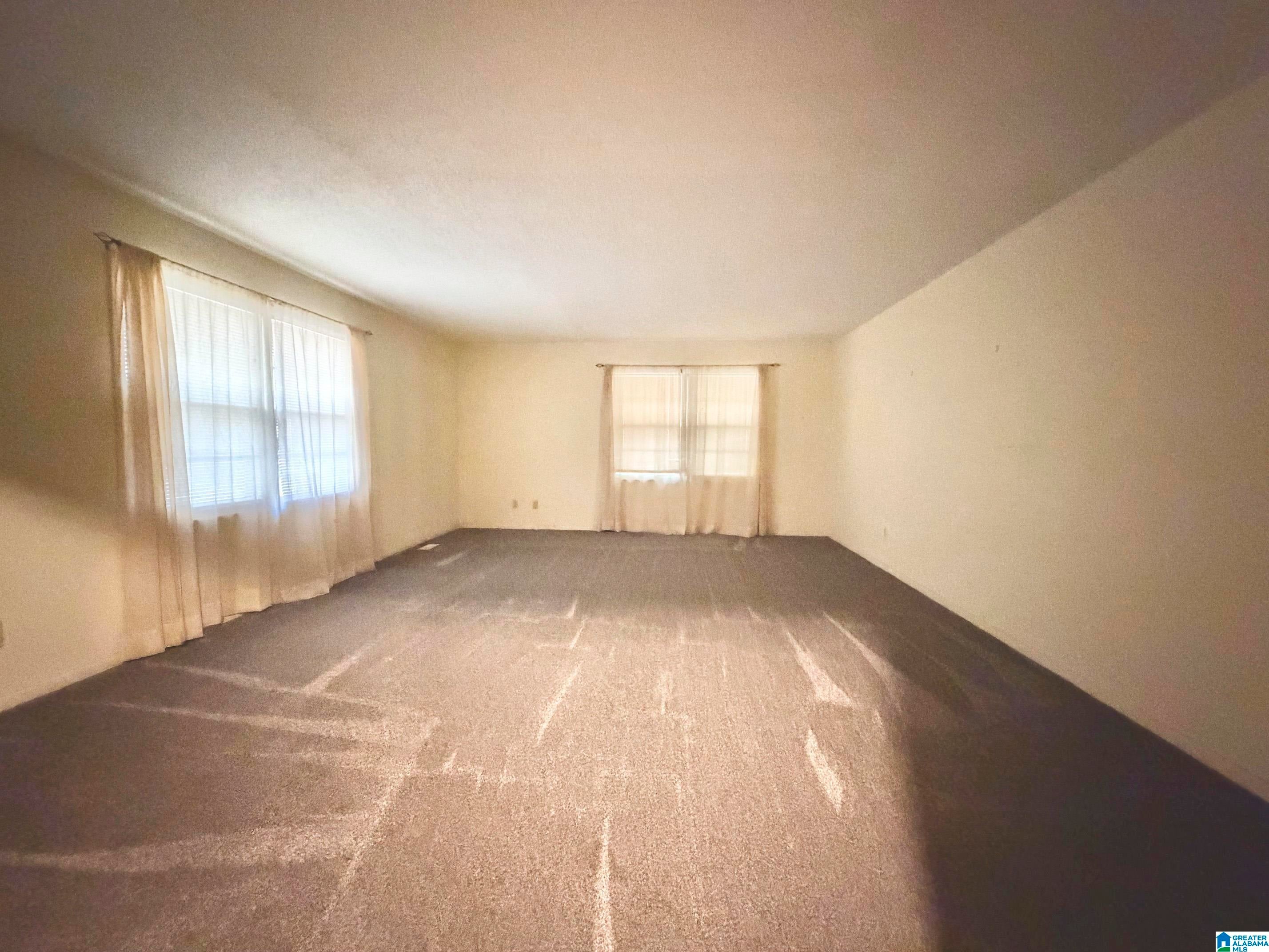 202 Riggs Street Southwest Jacksonville, AL 36265 - Photo 7 of 31 Gallery Image 7
