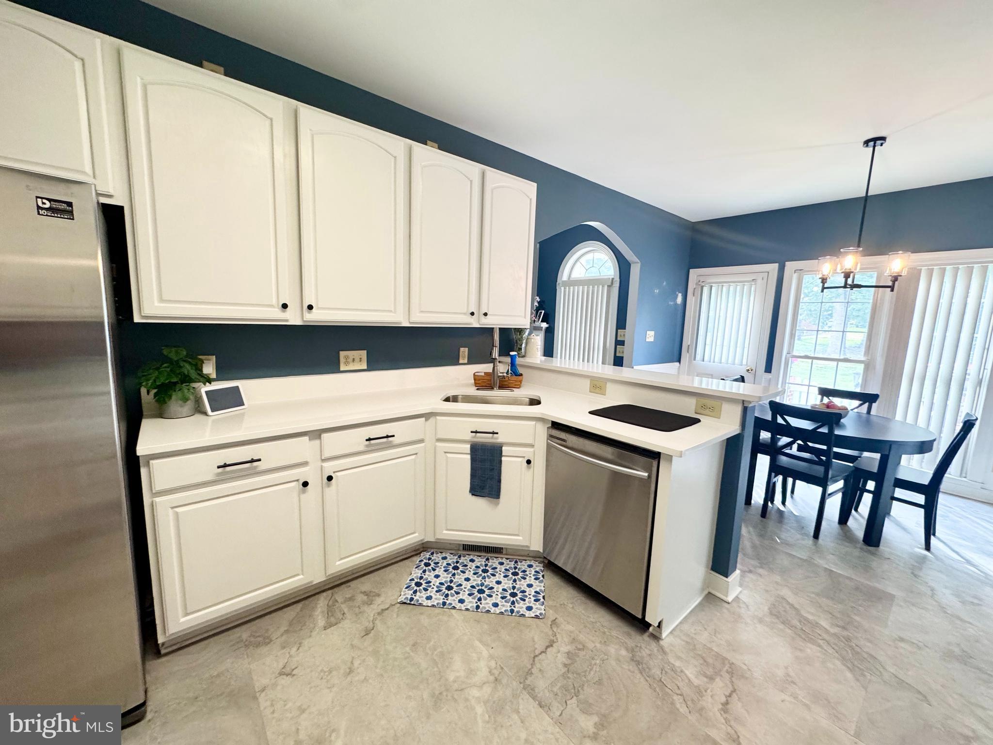 4952 Lansdowne Road Fredericksburg, VA 22408 - Photo 6 of 32 Kitchen with new countertops