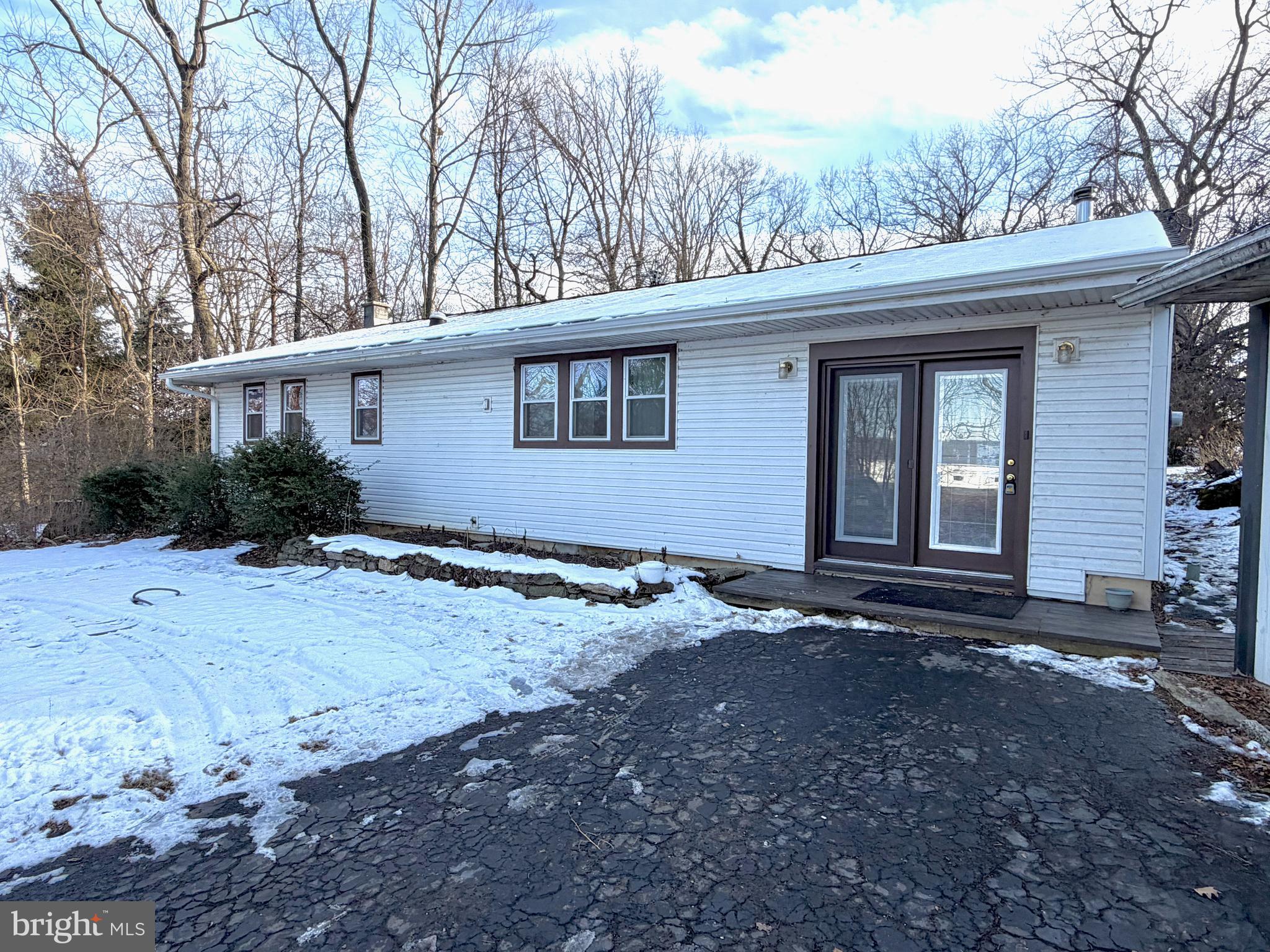 490 Meadow Lane Lebanon, PA 17042 - Photo 24 of 31 a backyard of a house with plants and trees