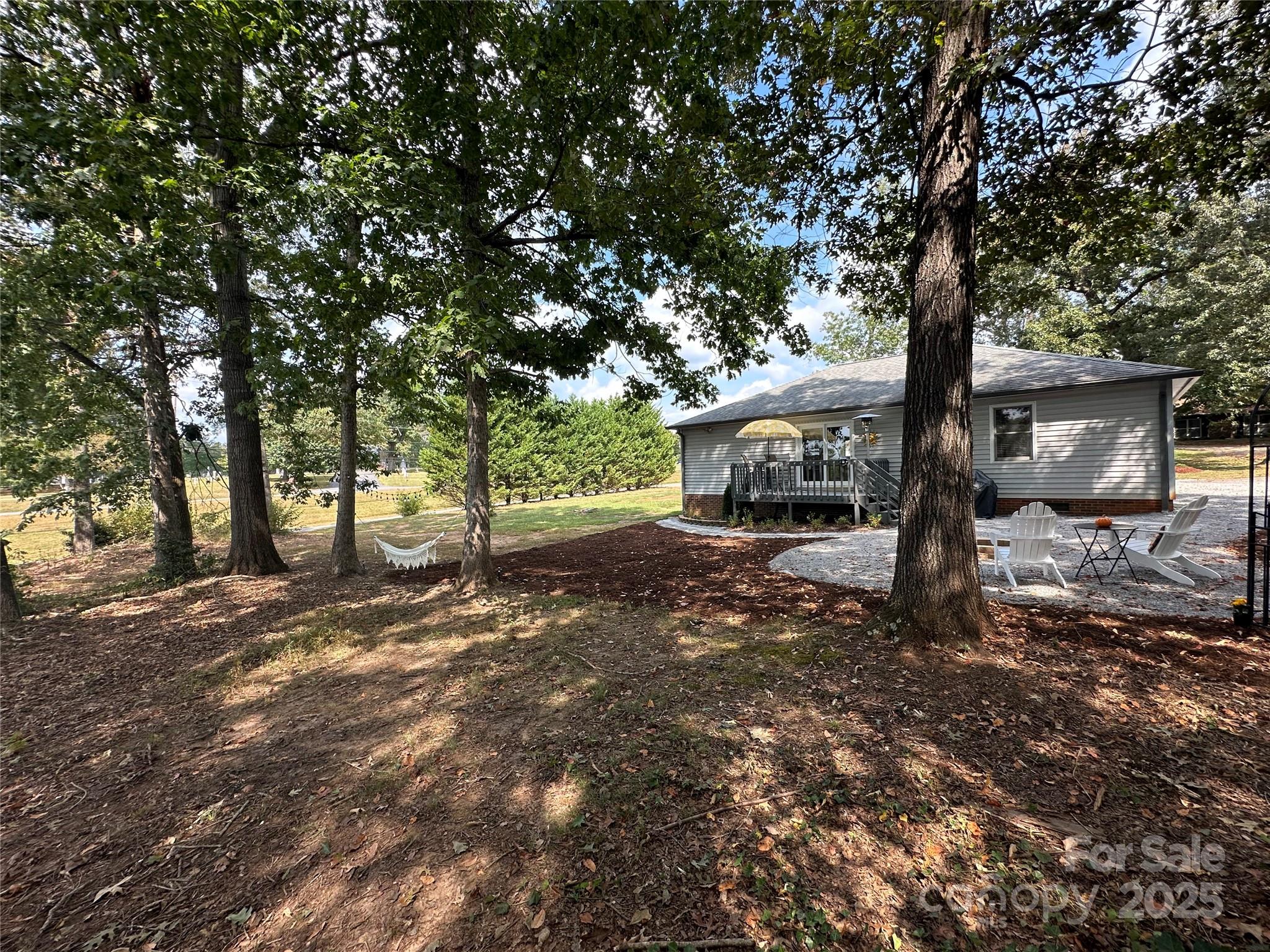 102 Stephens Drive Morganton, NC 28655 - Photo 2 of 48