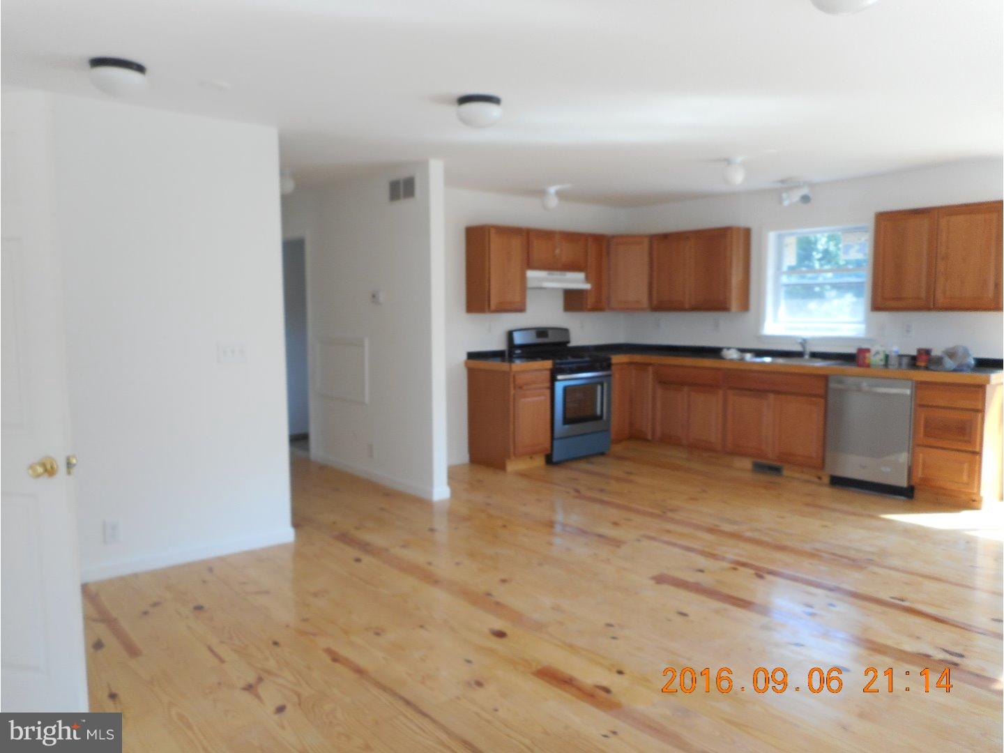 169 Fortescue Road Newport, NJ 08345 - Photo 4 of 18 Kitchen