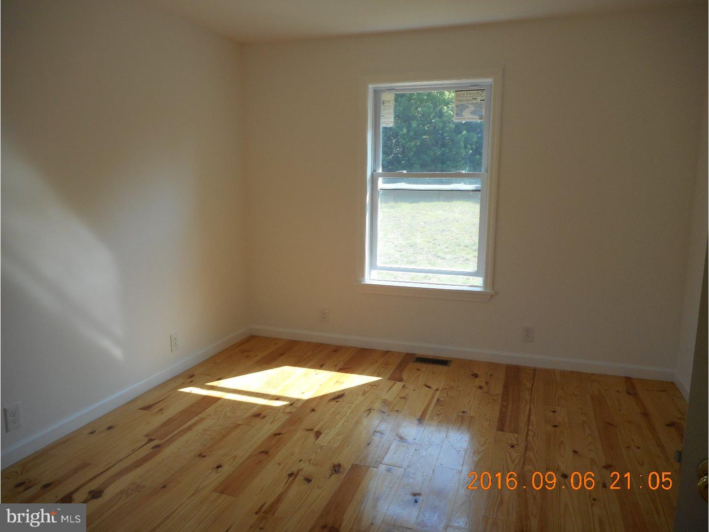 169 Fortescue Road Newport, NJ 08345 - Photo 8 of 18 Bedroom