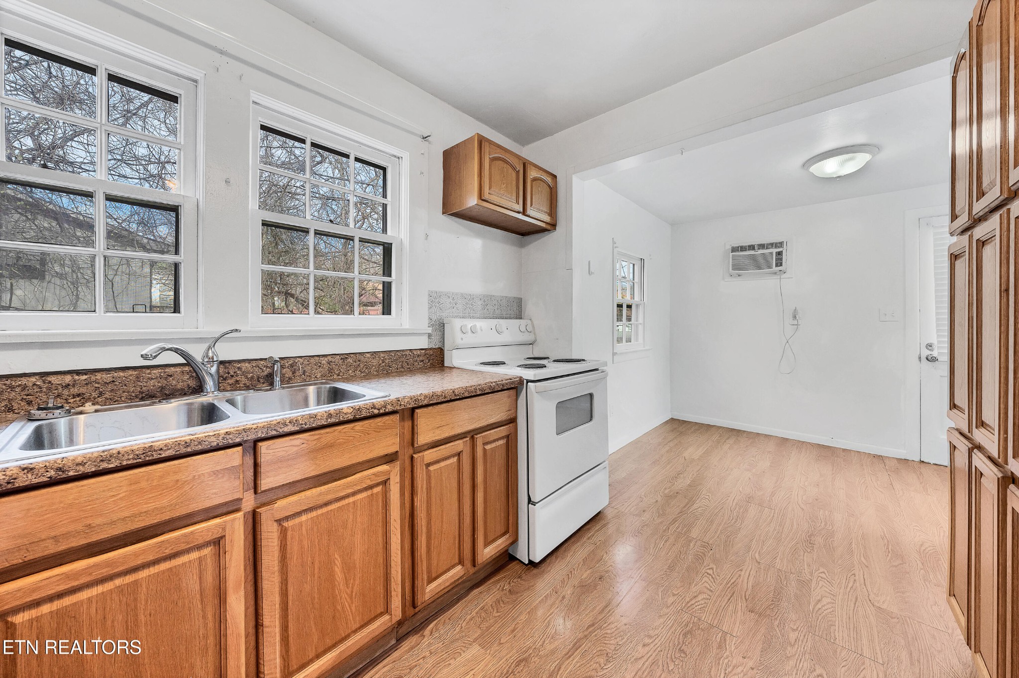 508 South Ruth Street Maryville, TN 37803 - Photo 20 of 41