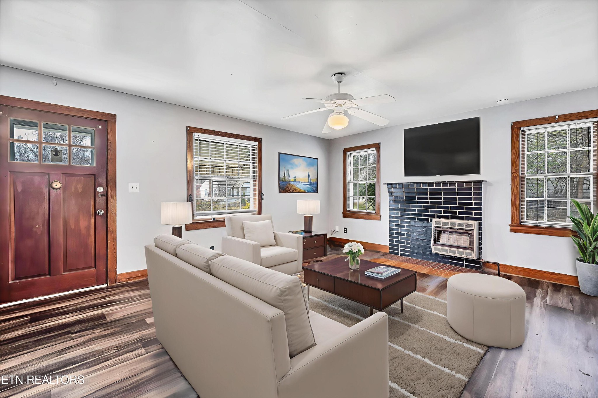 508 South Ruth Street Maryville, TN 37803 - Photo 4 of 41