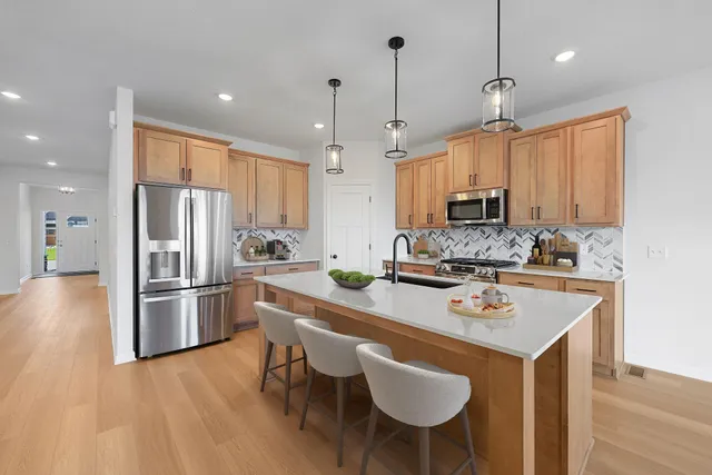 $649,990 | 8018 Walnut Lane, Corcoran, MN 55340